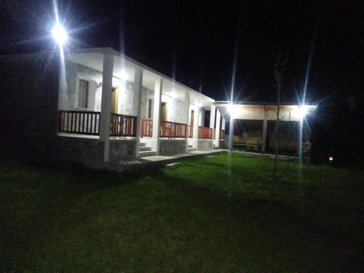 Villa Buni Shqipes Theth Exterior foto